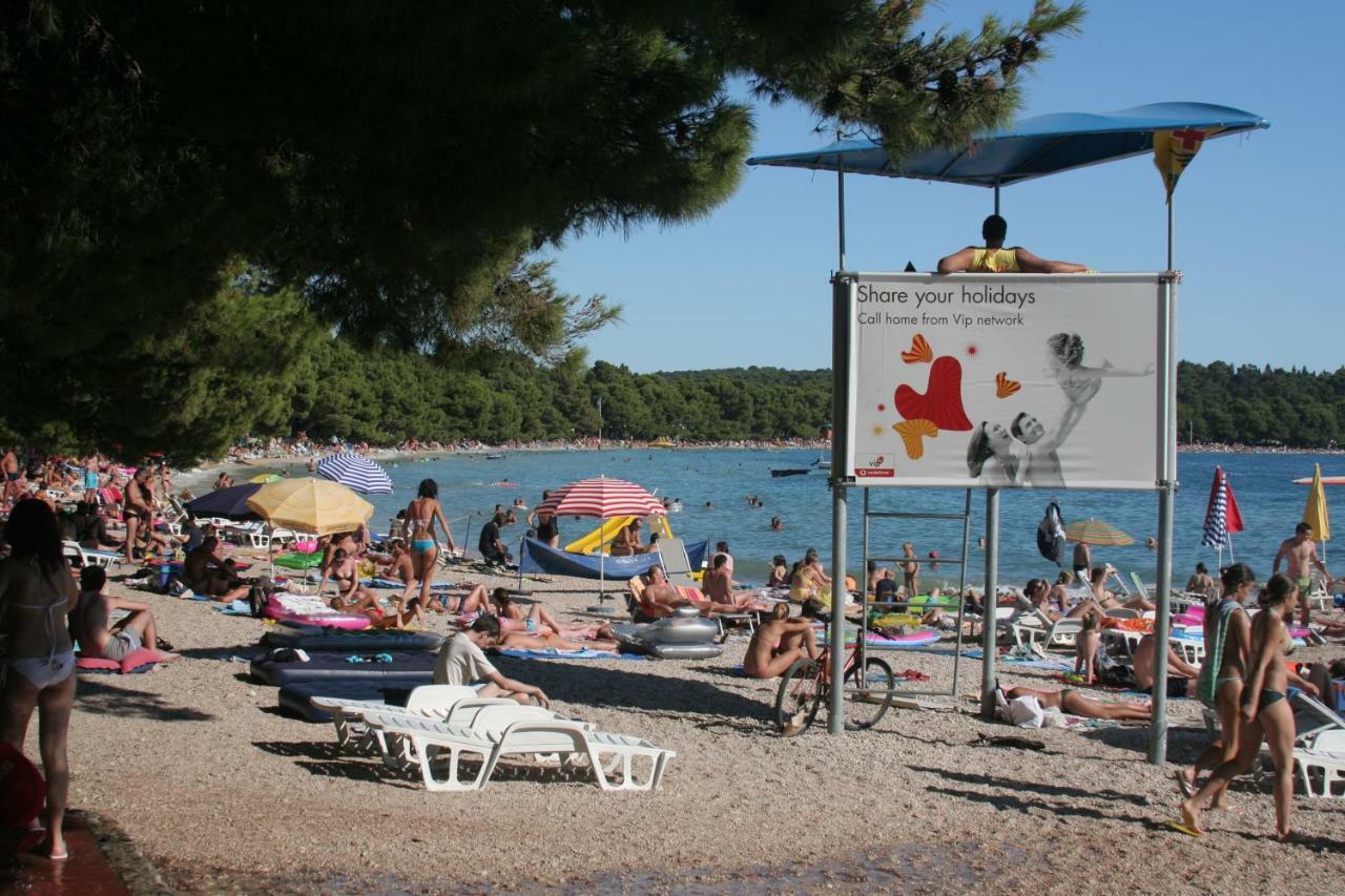 Apartments Rustica Makarska Exterior foto